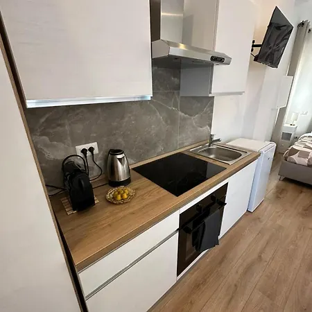 Apartment Arya San Pietro
