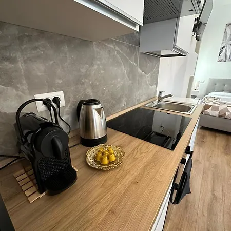 Arya San Pietro Apartment *